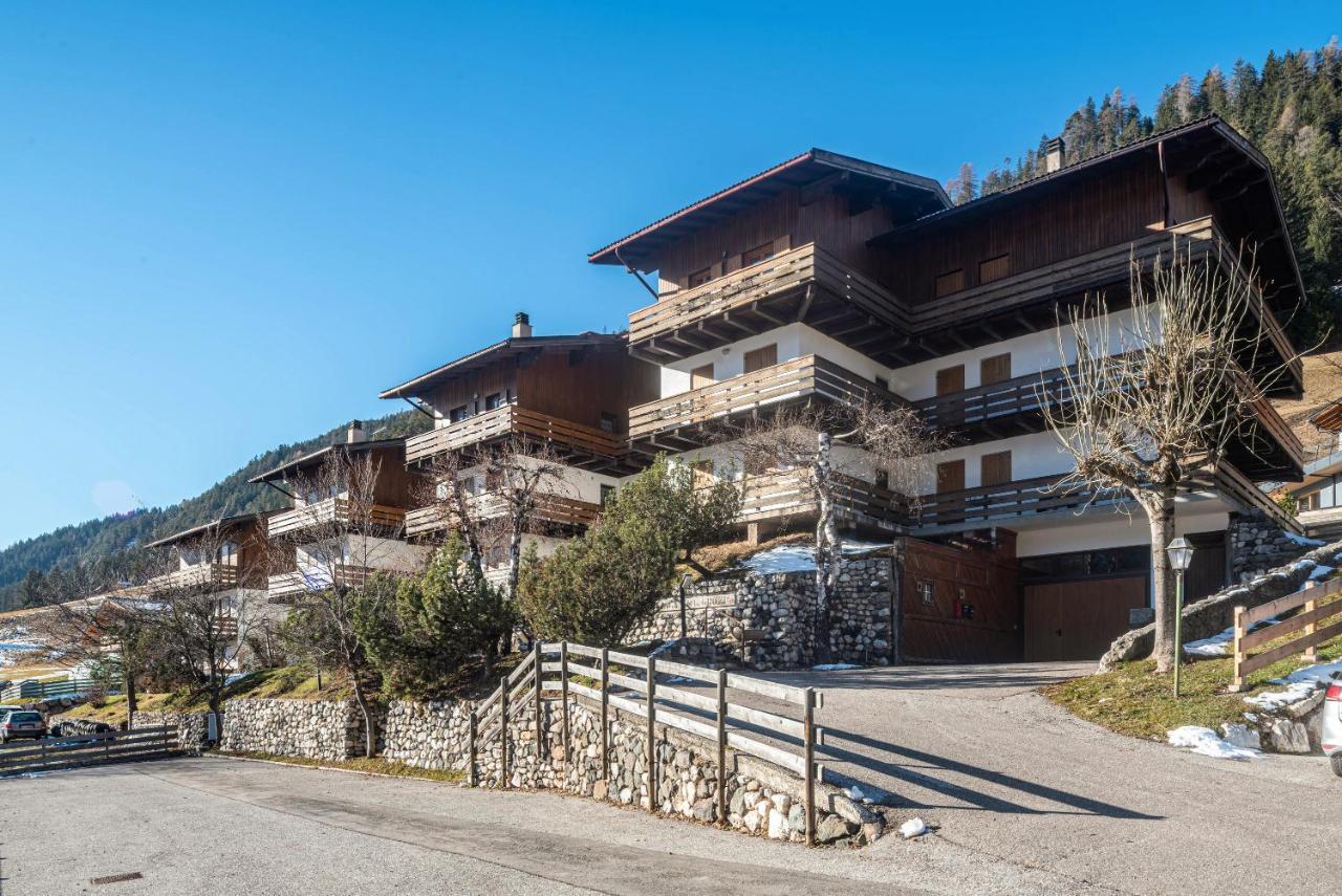 Ciasa Apelli Apartment Pozza di Fassa Exterior photo