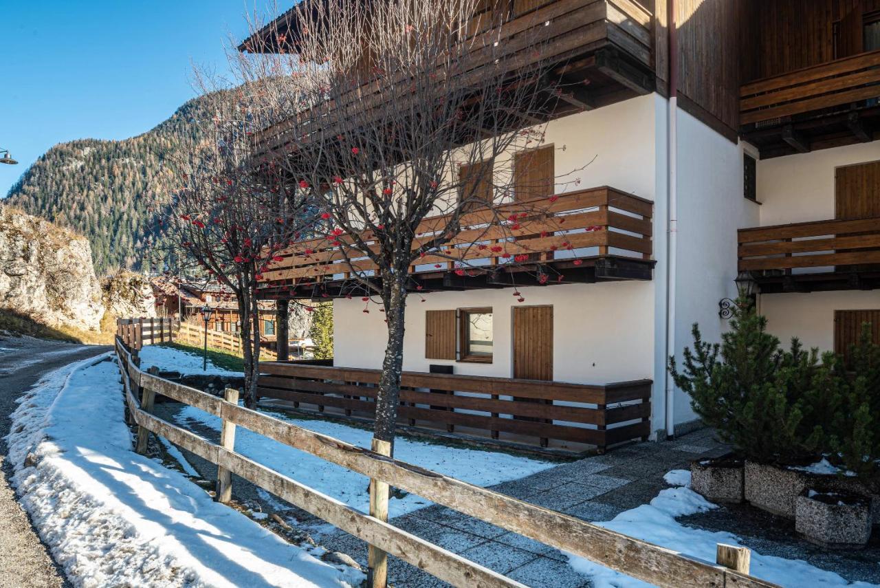 Ciasa Apelli Apartment Pozza di Fassa Exterior photo